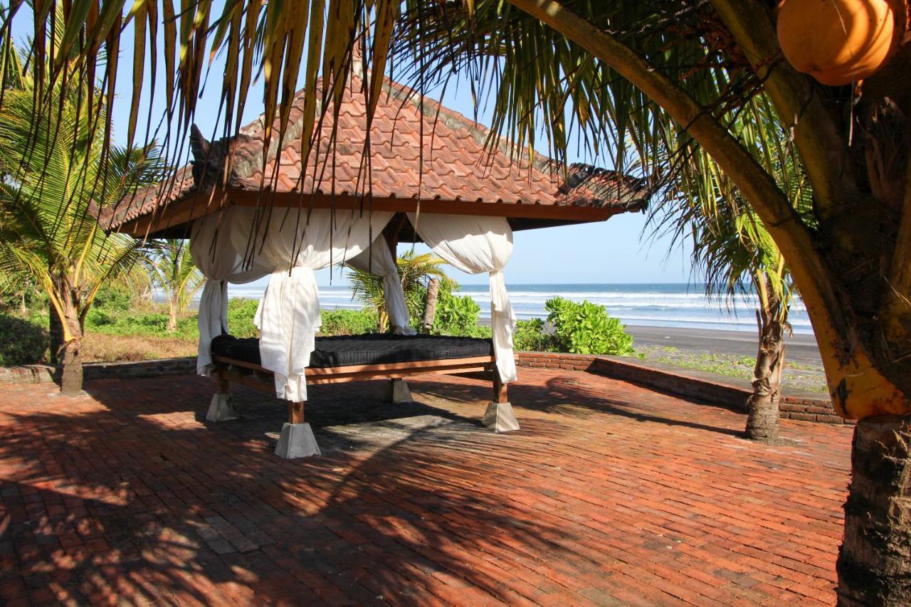Bali Hai Island Resort Pekutatan  Экстерьер фото