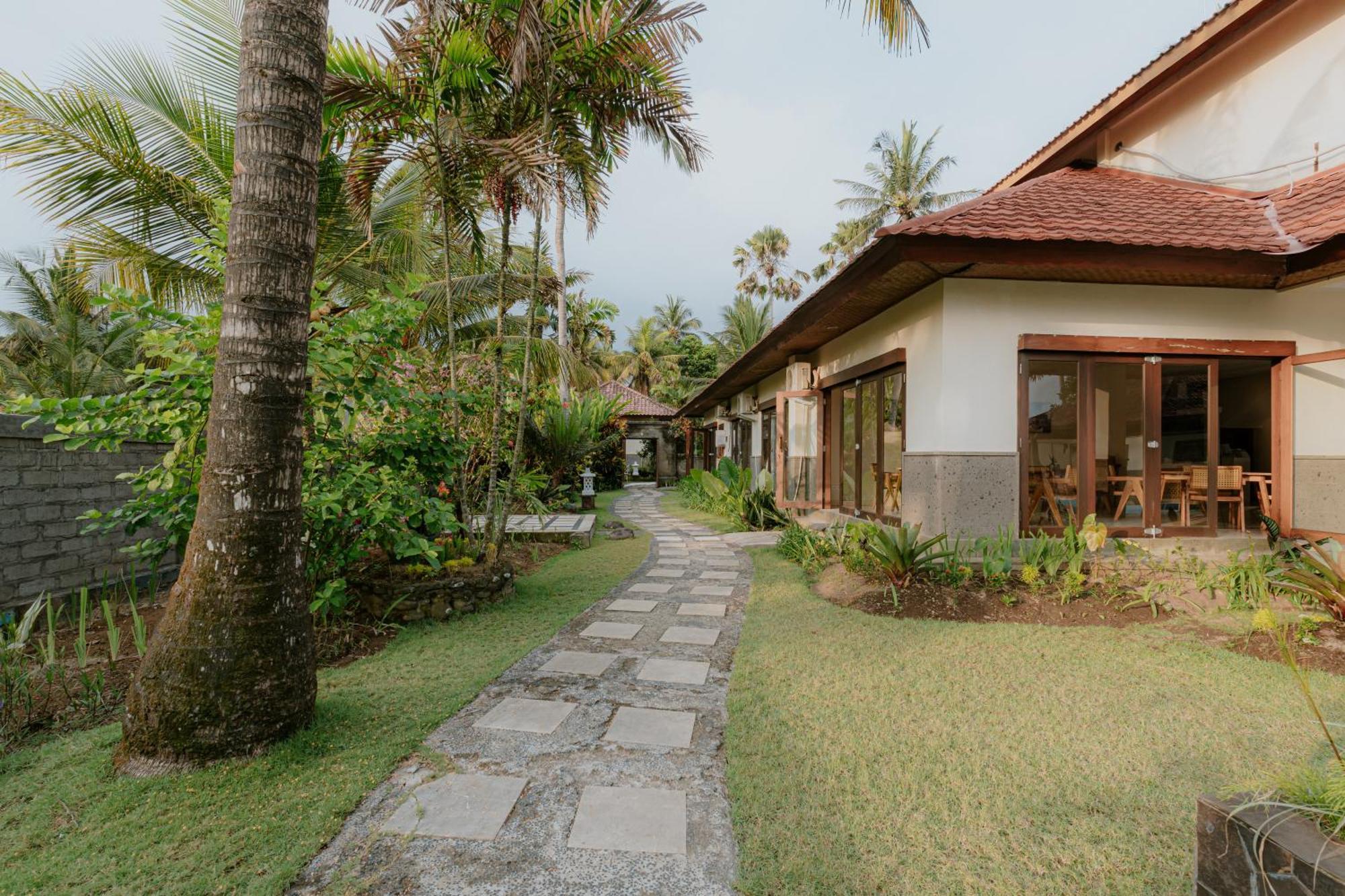 Bali Hai Island Resort Pekutatan  Экстерьер фото